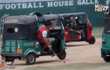 ศรีลังกาจัดแข่งขัน “โปโลตุ๊กตุ๊ก”