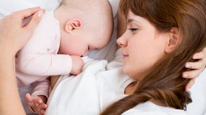 เคลียร์คำถามคาใจหญิง นมยาน ไหม ? ถ้าให้ ลูกดูดนมแม่