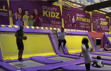 สวนสนุกแทรมโพลีนในมะนิลา