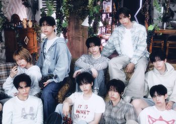 CRAVITY ส่งอัลบั้มเต็มชุดที่ 2 Dare to Crave ออกมาแล้ว ซิงเกิลหลัก “SET NET G0?!” มาพร้อมบรรยากาศฤดูร้อนชวนฝัน–รับชมได้ ที่นี่