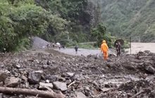 น้ำท่วม-ดินถล่มเนปาล เสียชีวิต 125 ราย