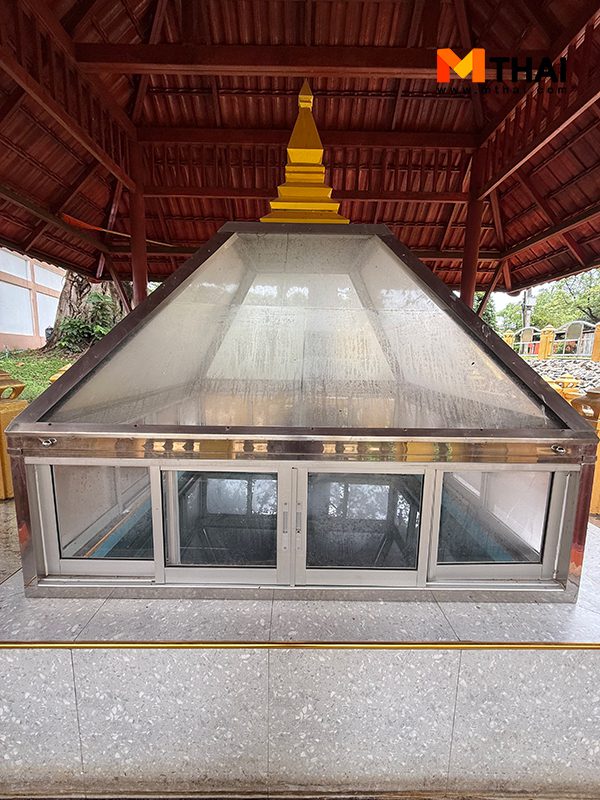 บ่อน้ำศักดิ์สิทธิ์