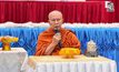 คณะสงฆ์อำเภอลำลูกกาบรรเทาสาธารณภัย ตั้งศูนย์รับ–ส่งความช่วยเหลือผู้ประสบอุทกภัย ส่งต่อสิ่งของไปยังพื้นที่สงขลา ที่วัดสายไหม ปทุมธานี