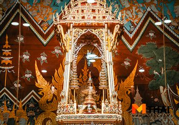 สักการะพระบรมสารีริกาธาตุ ขอพรหลวงพ่อดำ วัดหนองโพ ราชบุรี