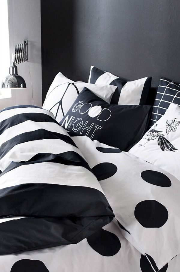 black-an-white-bedding