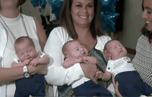 คุณแม่ในสหรัฐฯ ให้กำเนิดลูกแฝด 3