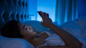 9 นิสัยของคนยุคใหม่ ที่ส่งผลทำให้นอนหลับยากขึ้น โดยไม่รู้ตัว