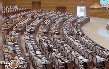 ผู้นำฝ่ายค้านเมียนมาเข้าร่วมการประชุมรัฐสภา