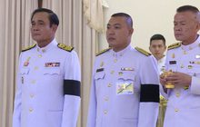 นายกฯ ทำพิธีรับไฟหลวงพระราชทาน