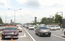 บรรยากาศ ประชาชนเดินทางกลับ กทม. สดจาก ถ.มิตรภาพ จ.สระบุรี