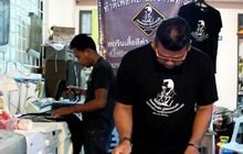 หนุ่มตรังจิตอาสา รับสกรีนเสื้อฟรี 9 วัน