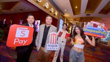 เมเจอร์ ซีนีเพล็กซ์ ผนึก ช้อปปี้เพย์ สานต่อความร่วมมือปีที่ 8 ยกระดับ “โรงหนัง–โบว์ลิ่ง” ให้สะดวกทุกที่ ผ่านแอปฯ ShopeePay คุ้มกว่าด้วยสิทธิพิเศษ สนุกก่อน จ่ายทีหลัง ด้วย “SPayLater”