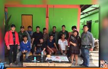 ปลอมตัวเป็นเด็กแว้น จับนักพนันไฮโล