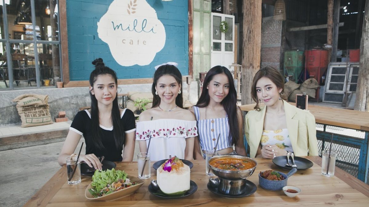 4 สาวแคมปัสตาร์พาเที่ยวร้านโรงสี (Rongsi Studio) เกาะเกร็ด จ.นนทบุรี