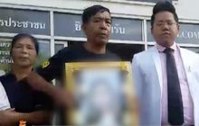 พ่อแม่หญิงวัย 24 ปีร้องสอบคดีลูกสาวผูกคอตาย