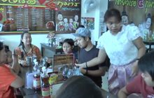 ก๋วยเตี๋ยวเรือ 4 กุมาร