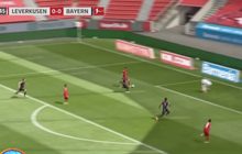 บาเยิร์นบุกทุบเลเวอร์คูเซ่น 4-2