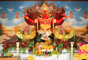 ไหว้พญาครุฑ ขอพรอำนาจ บารมี ความมั่งคั่ง วัดโพธิทอง บางมด