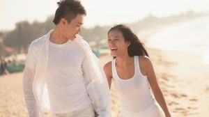 ทำเหมือนตอนเป็นแฟนกัน แต่เค้าบอกว่าเรา เป็นพี่น้อง กันดีกว่า