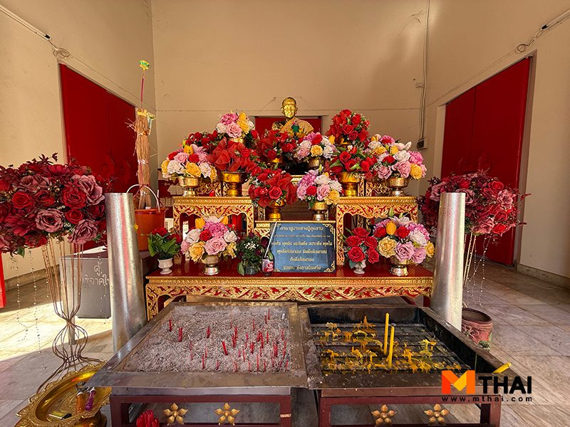 หลวงพ่อกุหลาบ