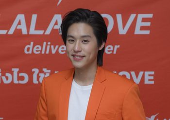 มูฟเร็วมูฟไวกับบิวกิ้นพุฒิพงศ์ใน “MAKE A WINNING MOVE” โฆษณาตัวล่าสุดจากลาลามูฟประเทศไทย 