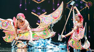 คลิปนาที มิสแกรนด์นราธิวาส รองเท้าพลิกแต่ยังสู้ไหว ลุกขึ้นมาชงชาชักได้ต่อ