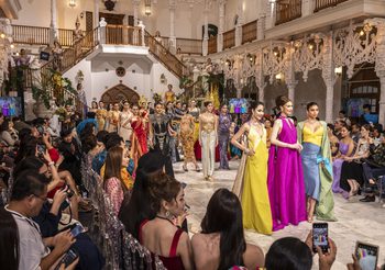 “Miss Tiffany 2025” ขนทัพสาวงามโชว์สเตป ชู Soft Power อัตลักษณ์ไทยชุด “ไอ้เท่งไอ้ทอง” พุงโตคว้ารางวัล