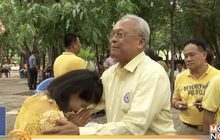 สุเทพ ทำบุญวันเกิดครบรอบ 70 ปี