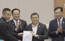 ในหลวง-พระราชินี พระราชทานเวชภัณฑ์ให้ชาวจีนในอู่ฮั่น