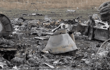 อ้างพบชิ้นส่วนขีปนาวุธใกล้จุดตก MH17