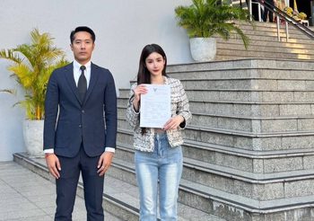 “เกลิน ธัญรดี ปิดฉากดราม่า 1 ปี คู่กรณีออกมาขอโทษอย่างเป็นทางการ ชดใช้ค่าเสียหาย 200,000 บาท และถอนฟ้องเรียบร้อย”