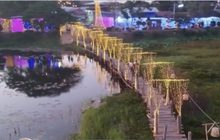 เทศกาลไฟประดับสะพานไม้แกดำ