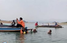 กู้ร่าง 5 ศพเรือล่มกลางอ่างเก็บน้ำเขื่อนสิริกิติ์ ได้แล้ว