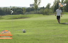 หนุ่มอิตาลีชนะการแข่งขัน “ฟุตกอล์ฟ”