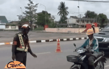 ตำรวจนครศรีฯ จับจริงคนไม่สวมหมวกกันน็อค