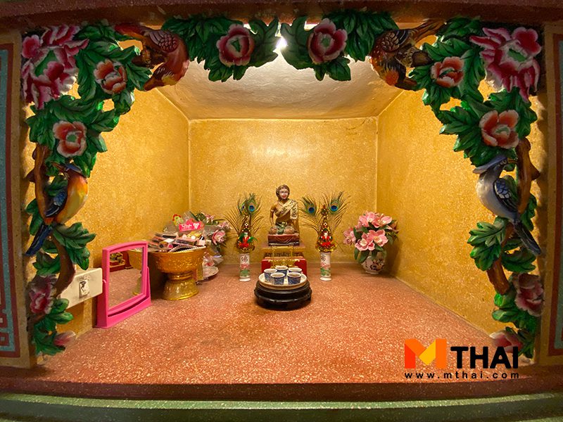 เจ้าแม่ทับทิม