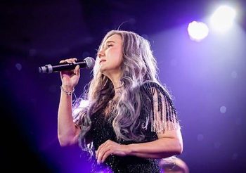 “เกล ดีล่า” เสิร์ฟถึง! เนรมิต CDC เป็นผับหรู​ โชว์ JAZZY CONCERT จุใจกว่า 50 บทเพลง แขก Surprise เพียบ