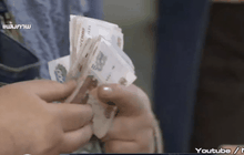 ค่าเงินรูเบิลรัสเซียทำสถิติต่ำสุดครั้งใหม่