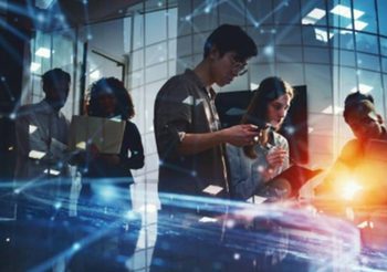 Microsoft 365 Copilot Chat (ฟรี) vs. Microsoft 365 Copilot ต่างกันอย่างไร ธุรกิจควรเลือกแบบไหน?