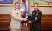 ปลัดกระทรวงกลาโหมต้อนรับ–อำลาผู้ช่วยทูตทหารสหราชอาณาจักร สานต่อความร่วมมือทางทหารให้แน่นแฟ้นยิ่งขึ้น