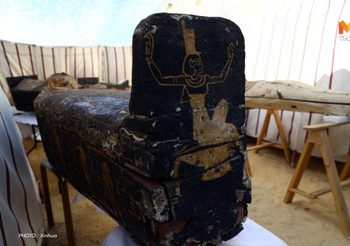 อิยิปต์ขุดพบโลงศพ มเหสีของฟาโรห์ อายุ 4300 ปี