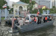 ผู้แทนพระองค์ลอยพระประทีป