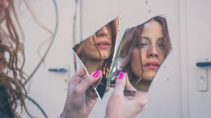 พอ สามีเฉยเมย ไม่สนใจเรา ตัวดิฉันเองก็ได้คุยกับชายอีกคน