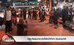 กลุ่มวัยรุ่นปาระเบิดใส่หน้าห้างฯ ย่านราชดำริ