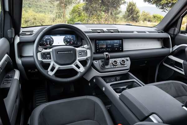 Land Rover Defender Plug-in Hybrid 