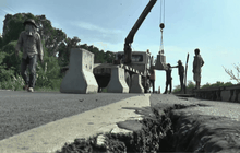 ถนนเลียบคลองระพีพัฒน์ ทรุดตัวเพิ่ม