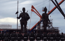 ทบ.อัญเชิญพระบรมราชานุสาวรีย์พ่อขุนรามคำเเหง