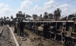 รถไฟตกรางหลังชนรถบรรทุกวัว จ.เพชรบุรี