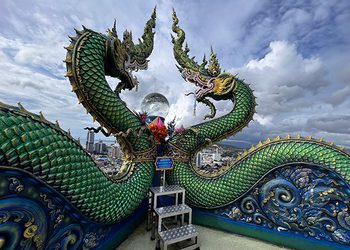 ขอพรพญานาค ชมวิวเมืองศรีราชากลับหัว สำนักสงฆ์เขาพระครู