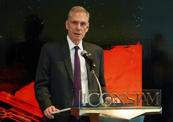 สถานทูตสหรัฐฯ ประจำประเทศไทย จับมือ ไอคอนสยาม และชุมชนเชียงของ จ.เชียงราย เปิดประสบการณ์ศิลปะ “Rivers of Life” ฉลองครบรอบ 190 ปี ความสัมพันธ์ทางการทูตสหรัฐฯ-ไทย และความร่วมมือสองประเทศในการปกป้องสายน้ำ